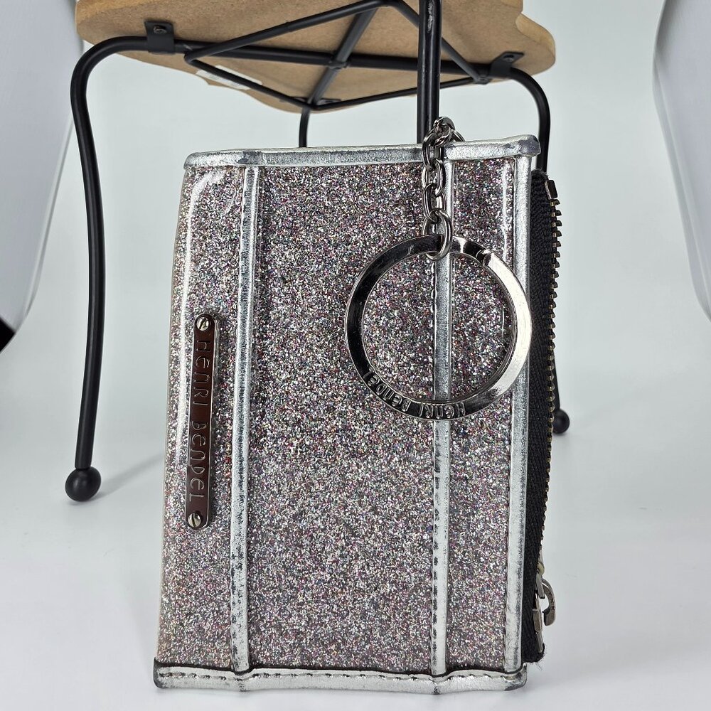 Henri Bendel Silver Glitter Coin and Card Wallet - Picture 5 of 6